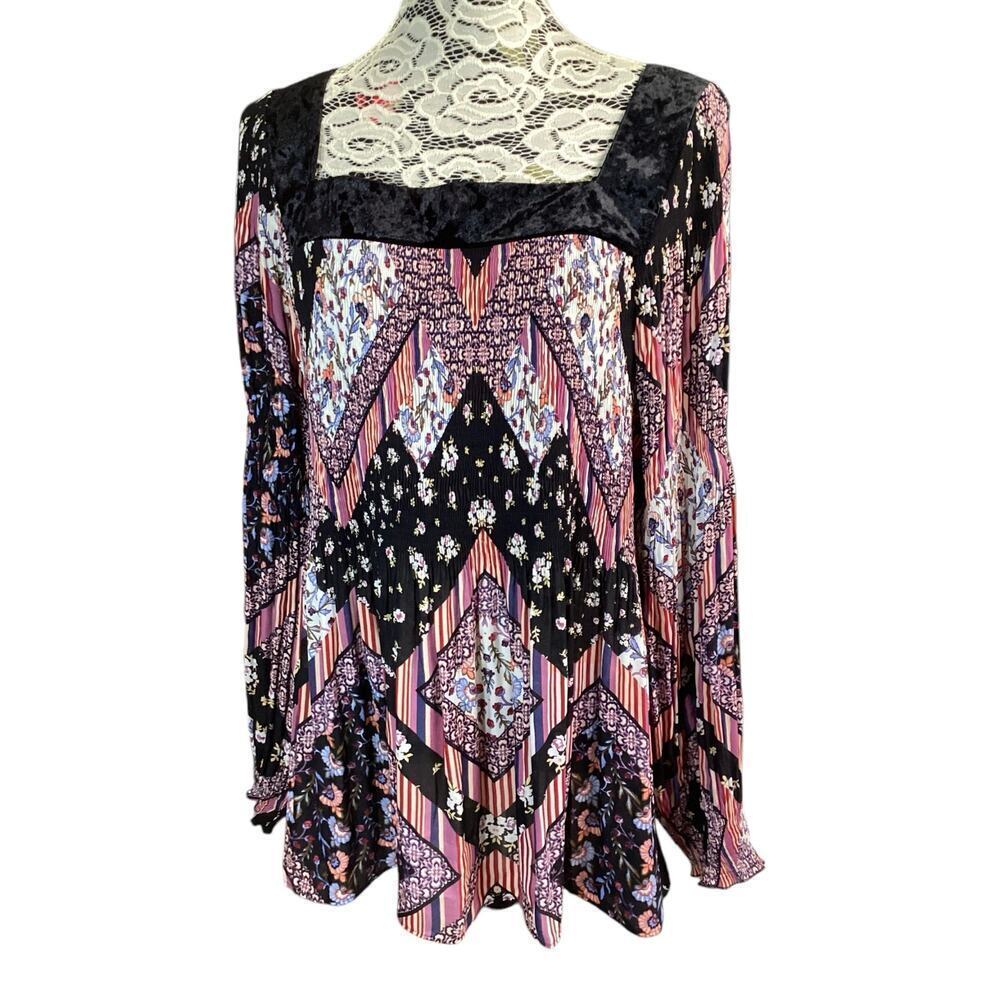 Melissa Paige Top Patchwork Floral Black Square Velvet Neck 1X Flared Tunic